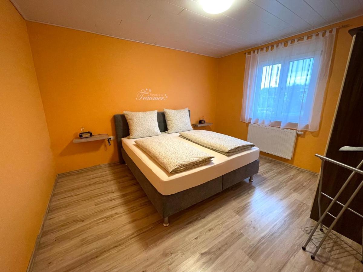 Gaestehaus Durst รูสท์ ภายนอก รูปภาพ