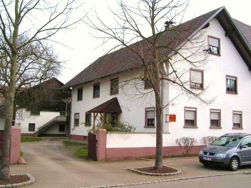 Gaestehaus Durst รูสท์ ภายนอก รูปภาพ